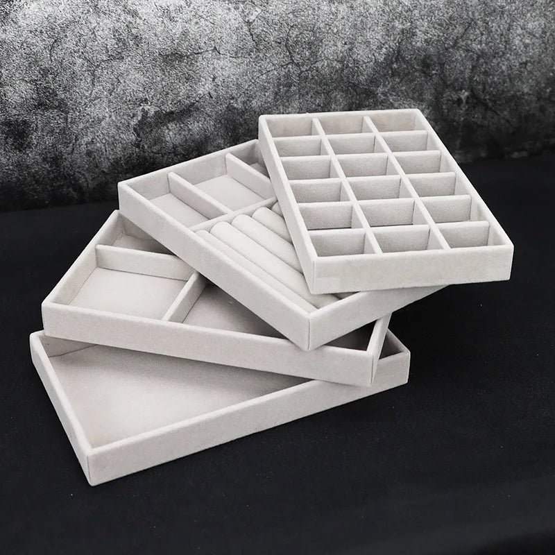 Caja de almacenamiento de joyas de terciopelo